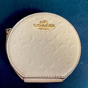 Coach coin purse. Barely used.